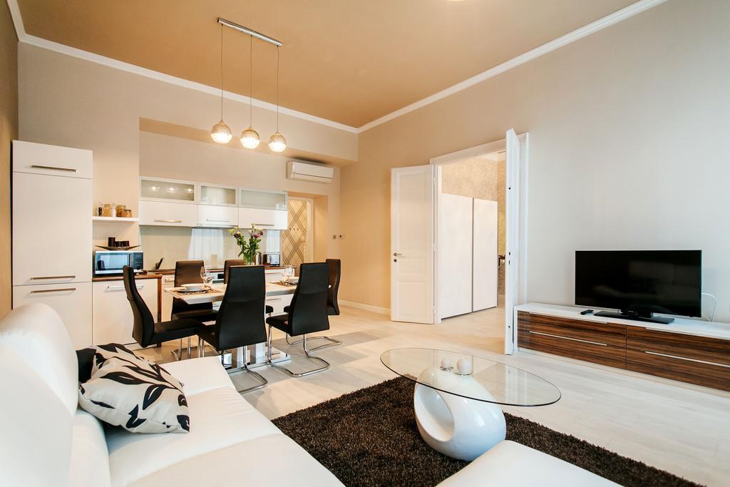 Parliment Luxury Apartment Budapest Værelse billede